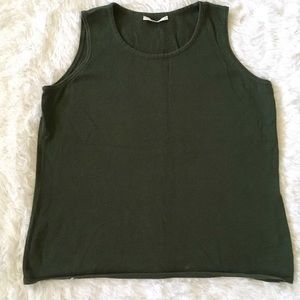 Liz Claiborne sleeveless top